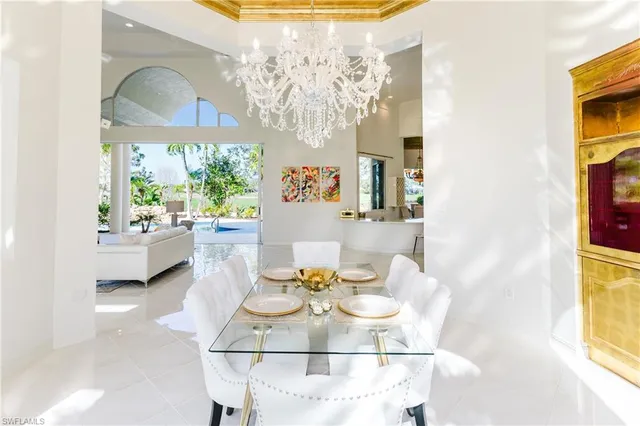 $3,995,000 | 6599 Glen Arbor Way, Naples, FL 34119
