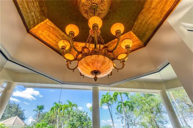 $3,995,000 | 6599 Glen Arbor Way, Naples, FL 34119