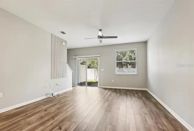 a view of a window in a room