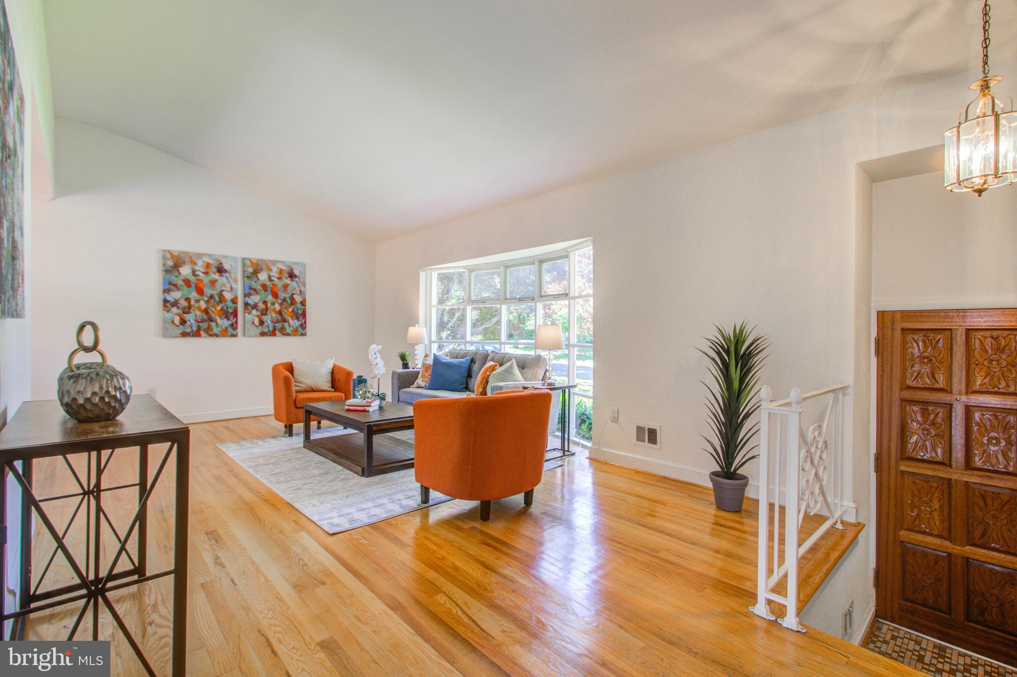 8709 Rayburn Road Bethesda, MD 20817 - Photo 21 of 33 Gallery Image 21