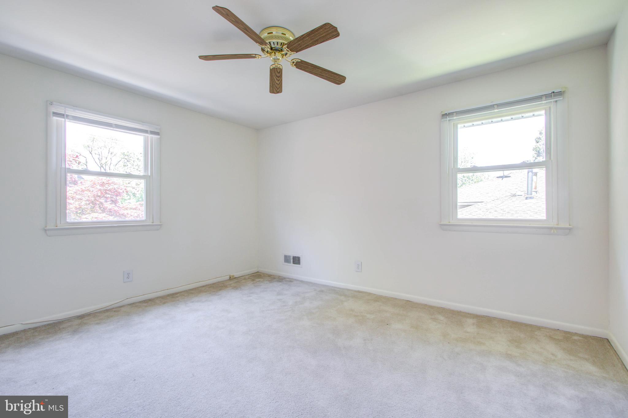 8709 Rayburn Road Bethesda, MD 20817 - Photo 23 of 33 Gallery Image 23