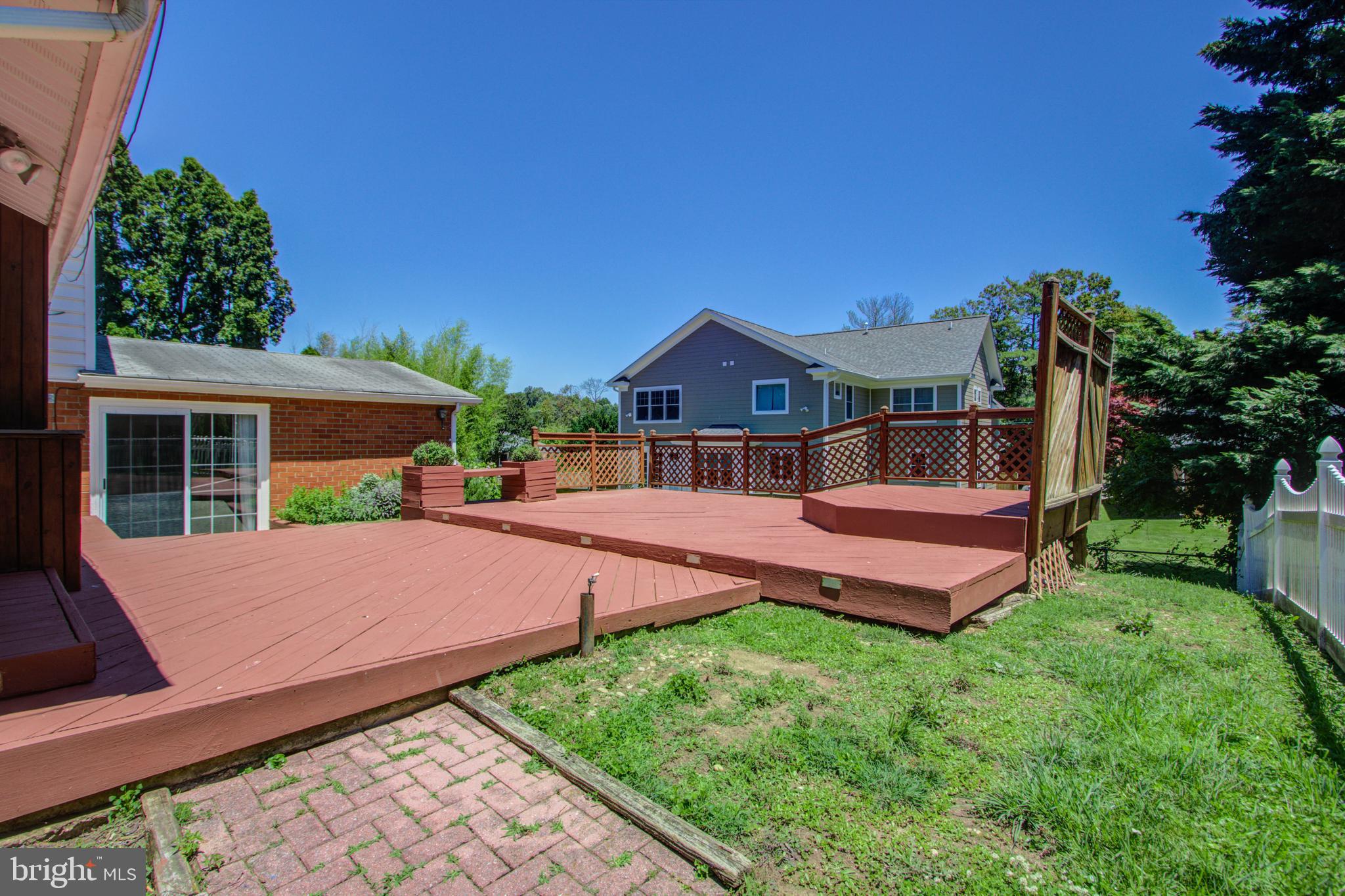 8709 Rayburn Road Bethesda, MD 20817 - Photo 31 of 33 Gallery Image 31