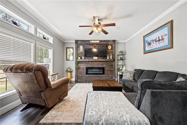 $425,000 | 11160 Northwest 5th Avenue, Branford, FL 32008
