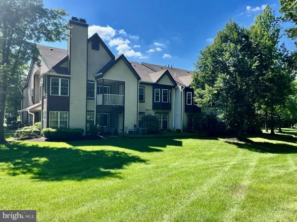 $375,000 | 104 Andover Place, Robbinsville, NJ 08691