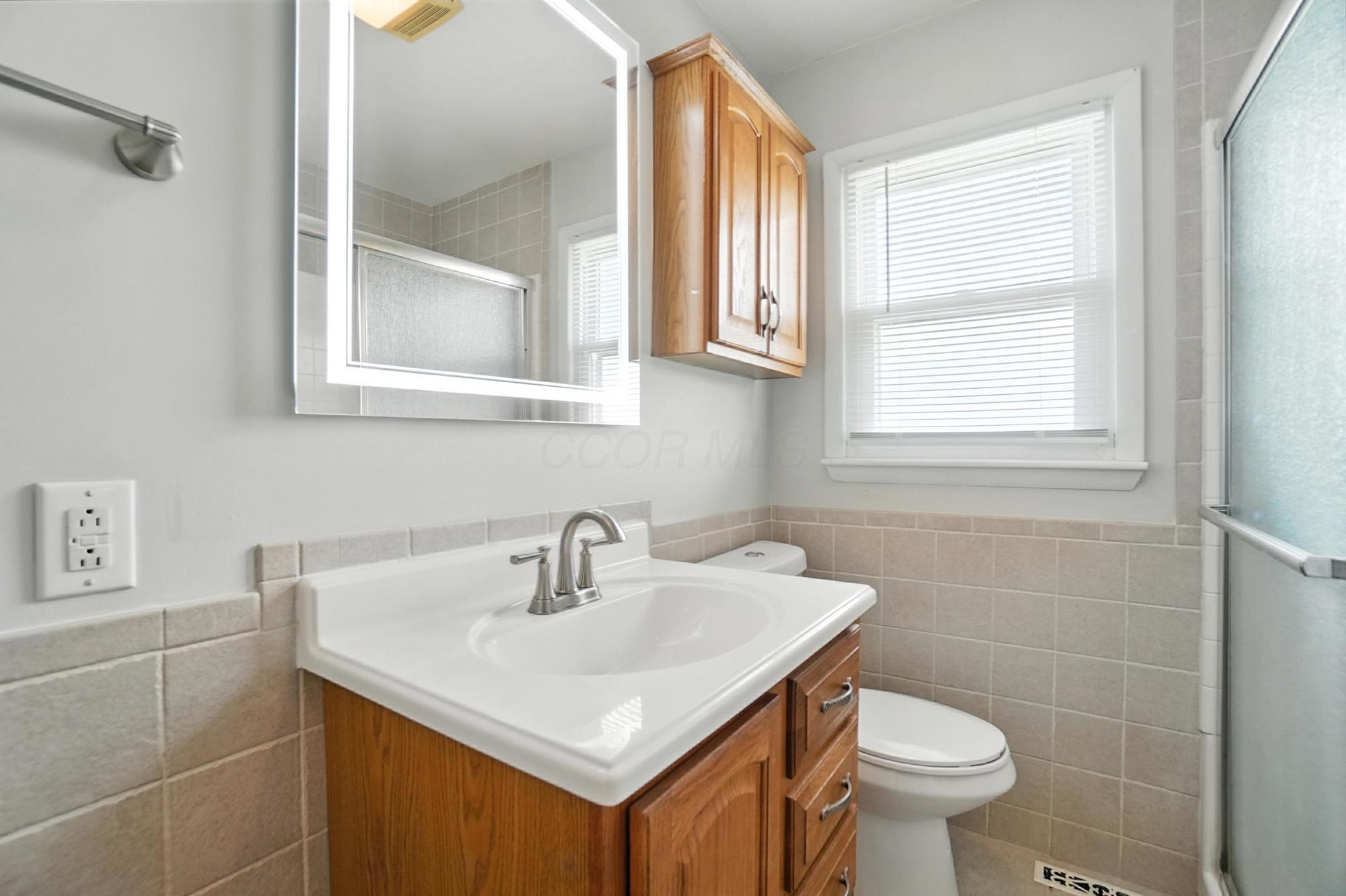 2355 Taylor Blair Road West Jefferson, OH 43162 - Photo 35 of 67 Full Bath