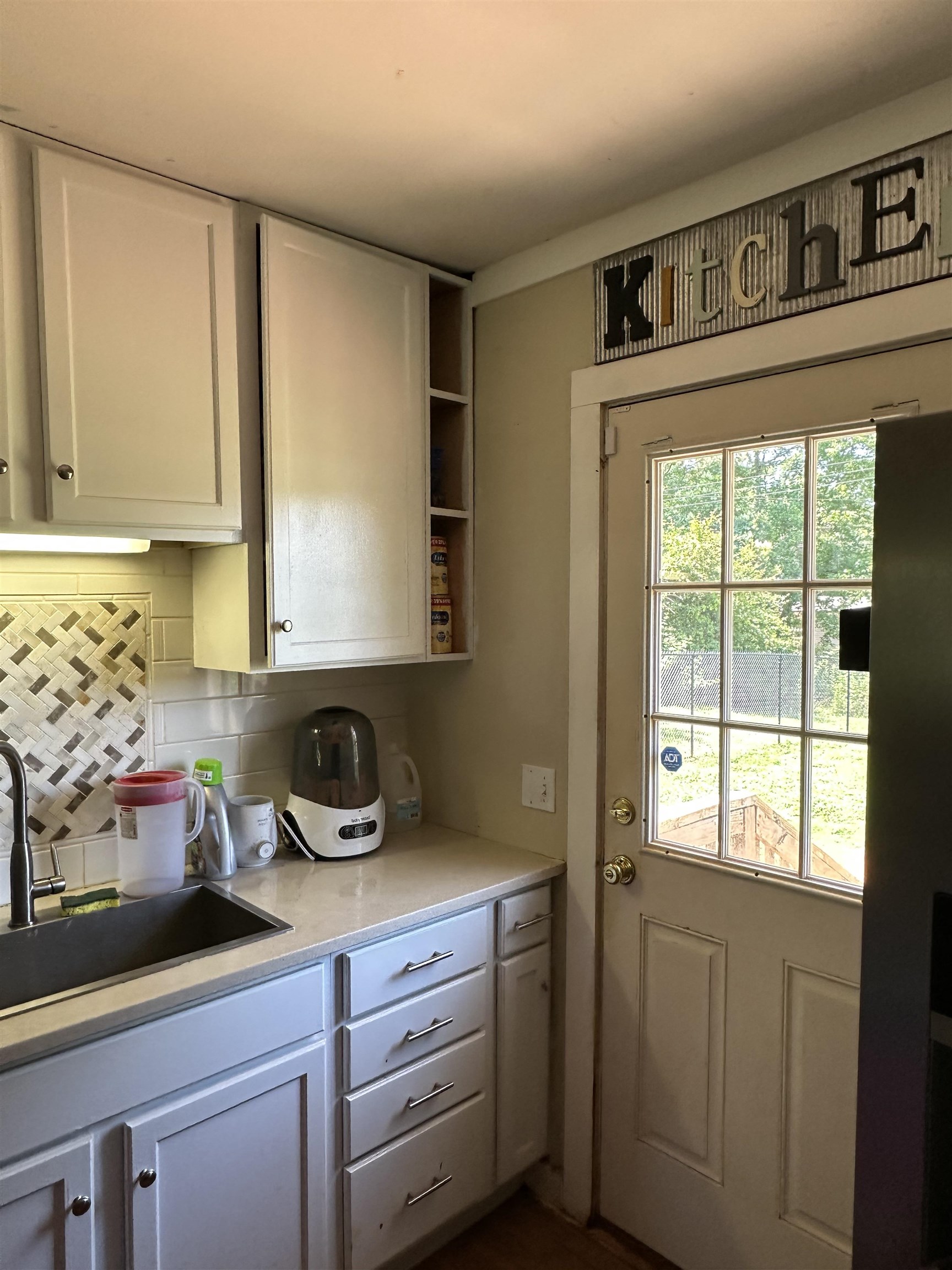 722 Syphrit Road Wellford, SC 29385 - Photo 3 of 30