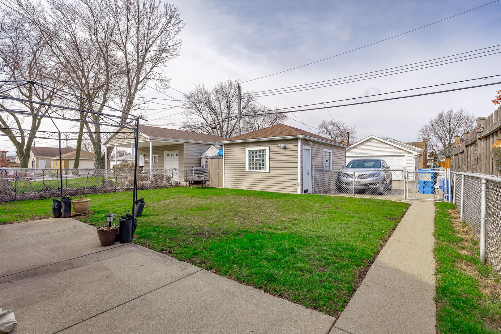 5404 North Nagle Avenue Chicago, IL 60630 - Photo 24 of 28 Gallery Image 24