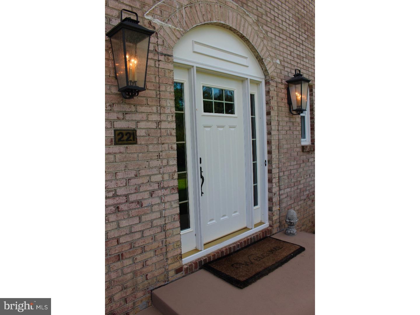 221 Demarest Road Moorestown, NJ 08057 - Photo 3 of 25 Gallery Image 3