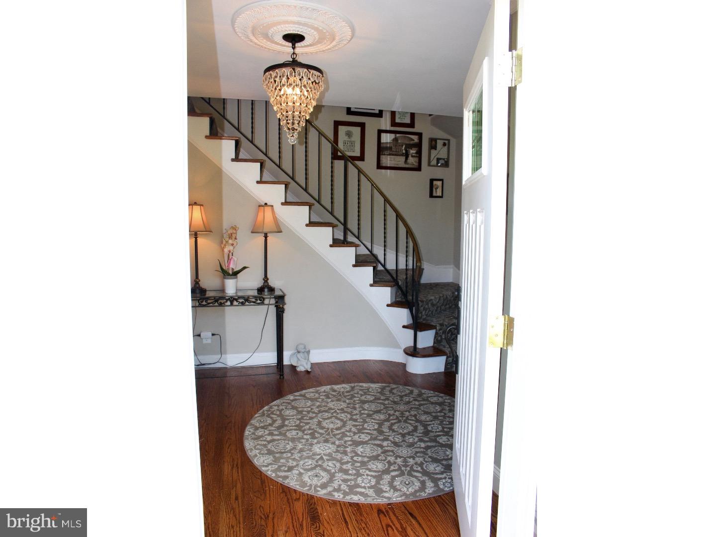 221 Demarest Road Moorestown, NJ 08057 - Photo 4 of 25 Gallery Image 4