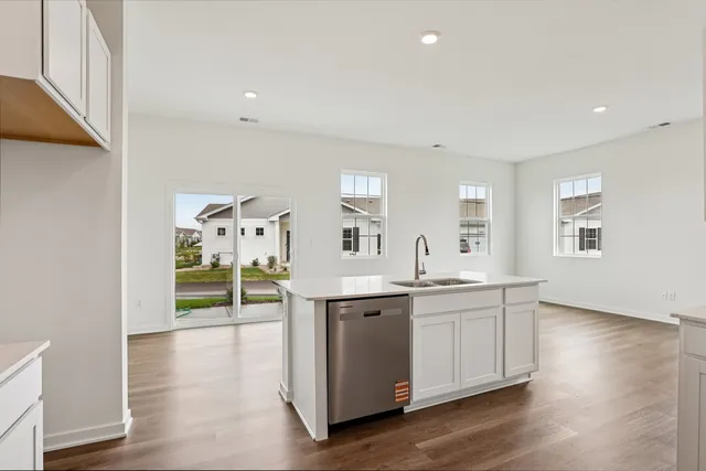 $289,990 | 6481 Juniper Drive, Wonder Lake, IL 60097