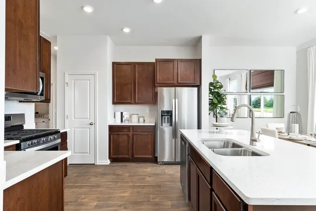 $289,990 | 6481 Juniper Drive, Wonder Lake, IL 60097