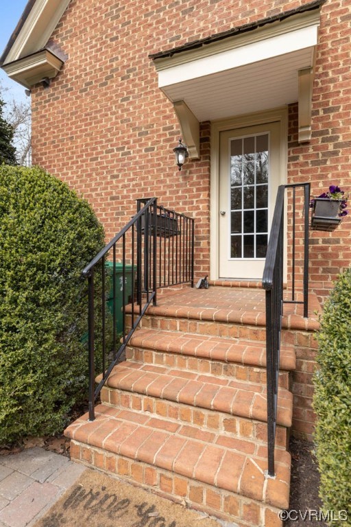 11010 Reeds Landing Road Midlothian, VA 23113 - Photo 3 of 50 Side entrance