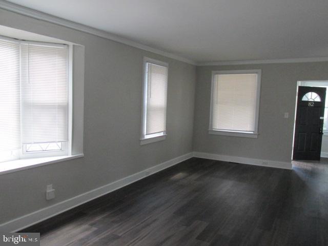 82 Reeger Avenue Trenton, NJ 08610 - Photo 7 of 12 Gallery Image 7