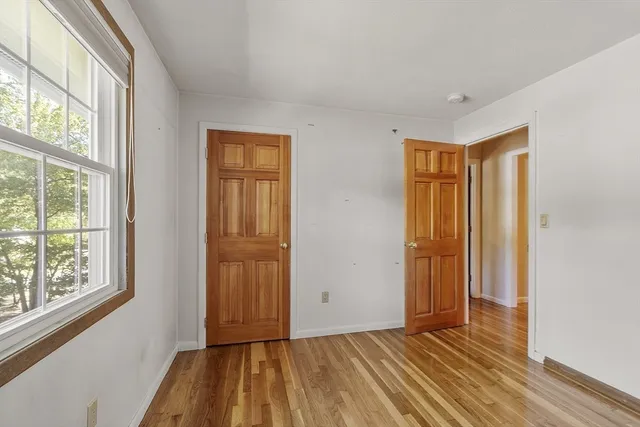 $825,000 | 10 Brook Street, Chelmsford, MA 01824