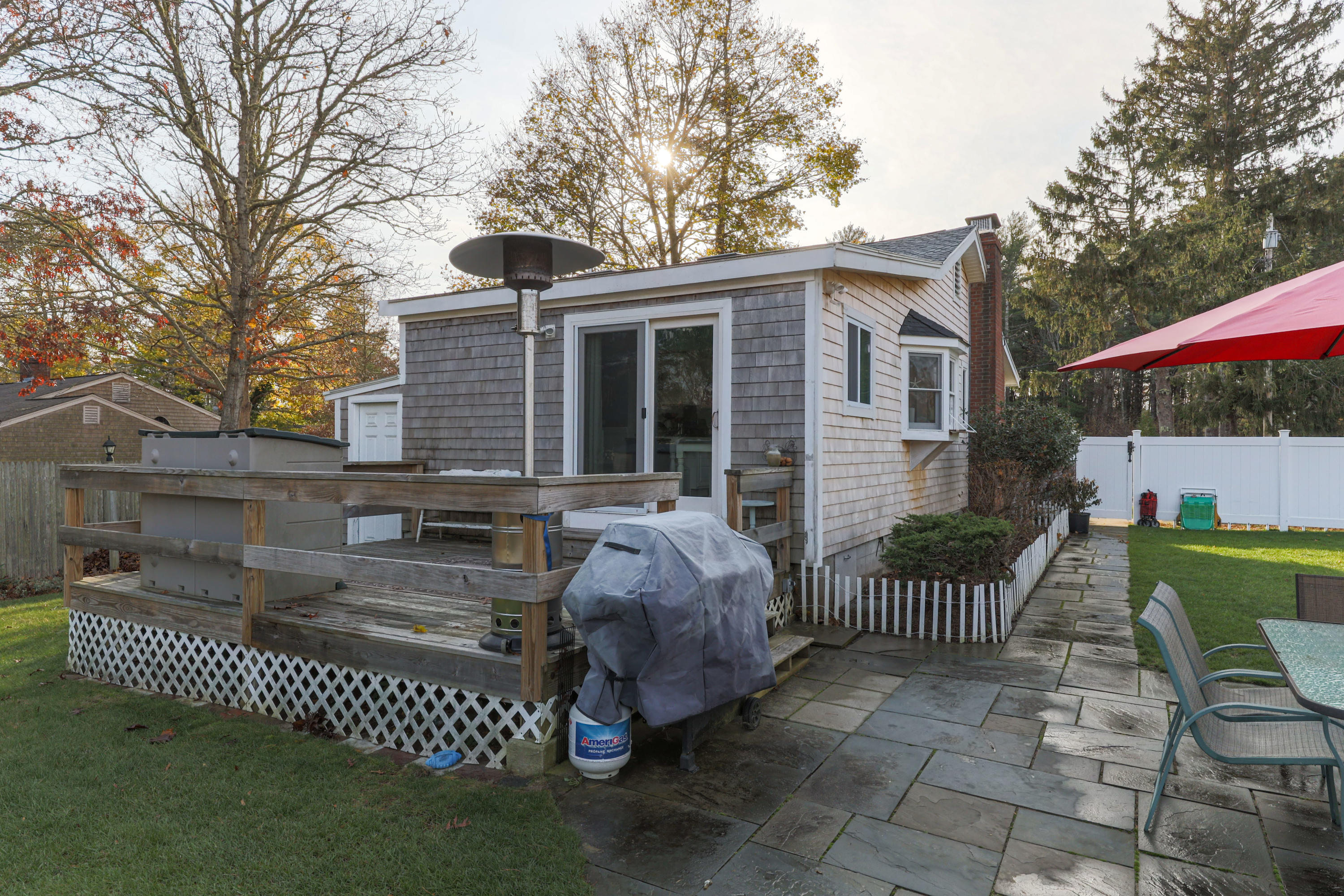 40 Bayhead Shores Road Buzzards Bay, MA 02532 - Photo 24 of 26 40BayLR-24