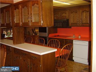 24 Canary Road Levittown, PA 19057 - Photo 8 of 12