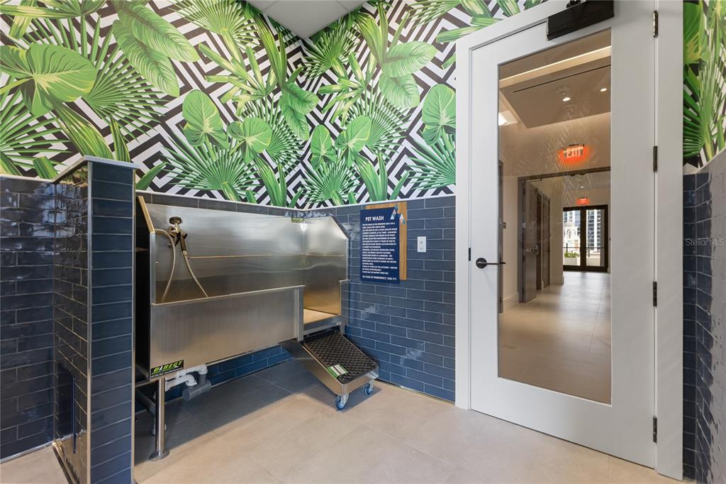 275 1st Avenue South, Unit 1407 St. Petersburg, FL 33701 - Photo 28 of 33