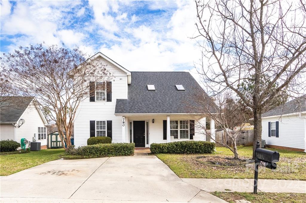 780 Sir Raleigh Drive Concord, NC 28025 - Photo 2 of 23