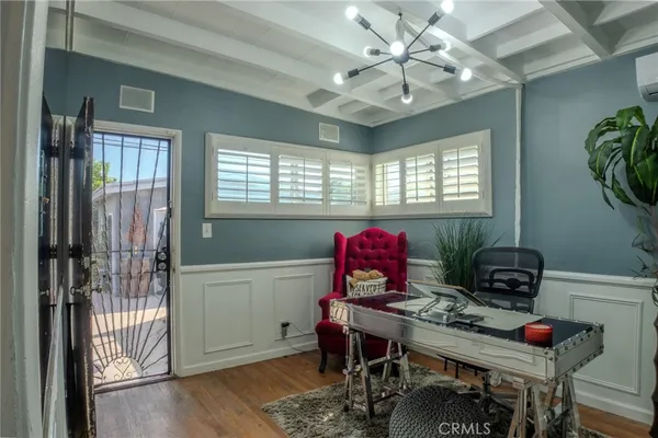 $829,000 | 128 East 67th Way, Long Beach, CA 90805