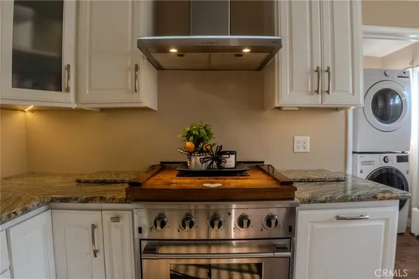 $829,000 | 128 East 67th Way, Long Beach, CA 90805