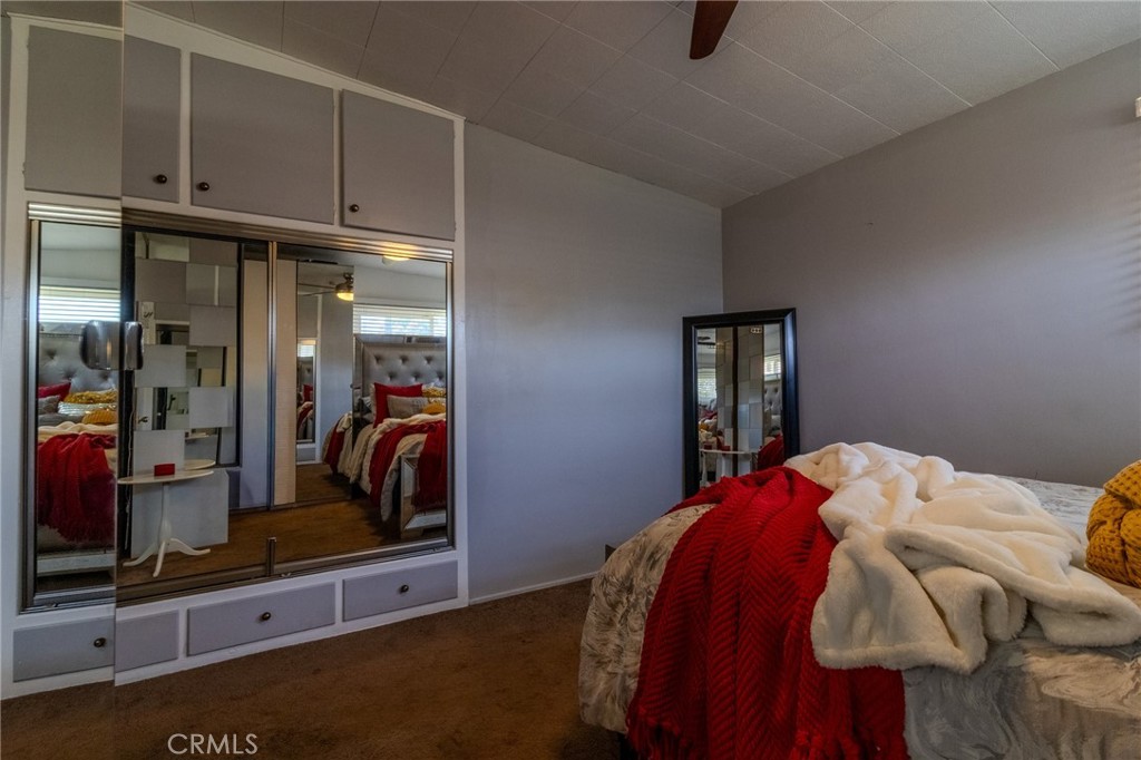 128 East 67th Way Long Beach, CA 90805 - Photo 29 of 68