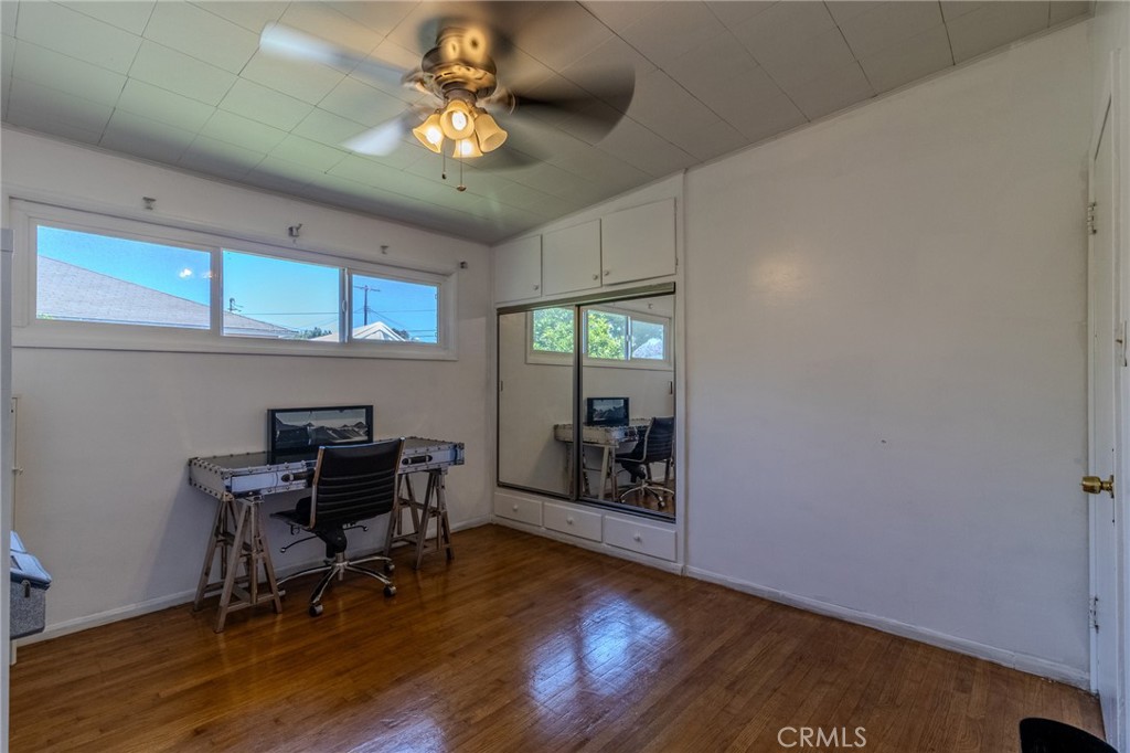 128 East 67th Way Long Beach, CA 90805 - Photo 30 of 68