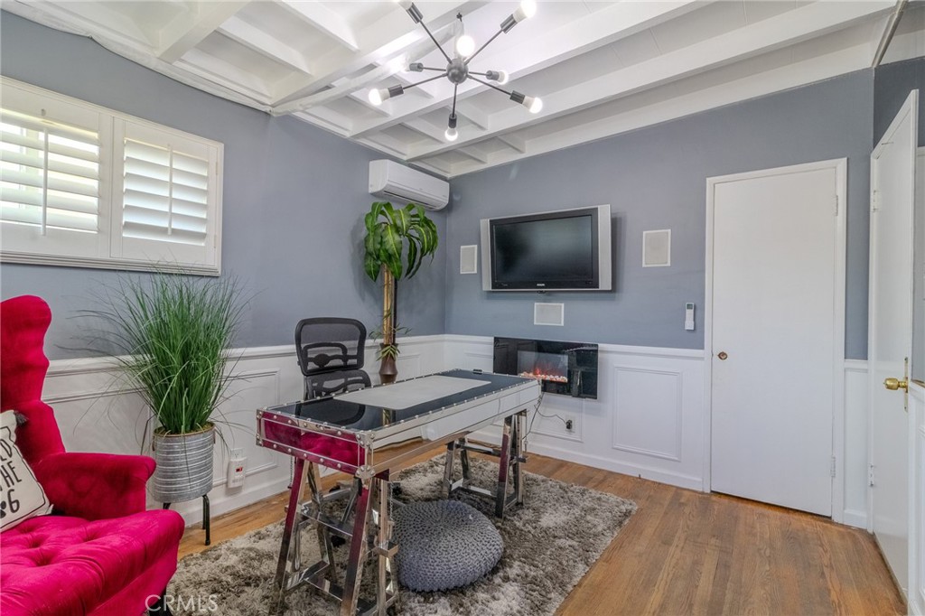 128 East 67th Way Long Beach, CA 90805 - Photo 32 of 68