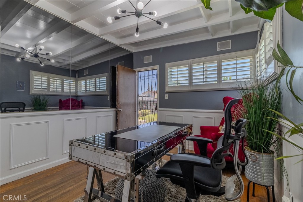 128 East 67th Way Long Beach, CA 90805 - Photo 33 of 68