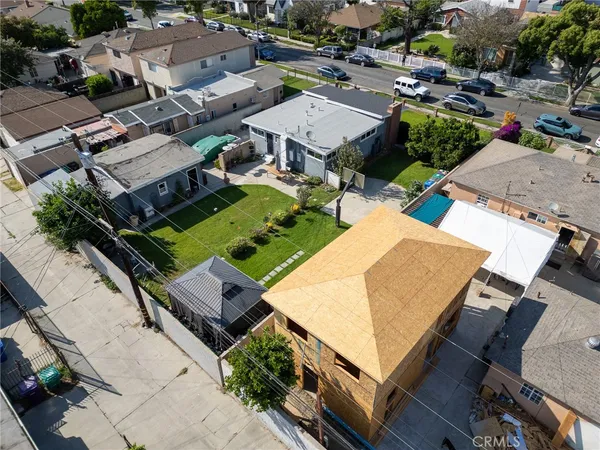 $829,000 | 128 East 67th Way, Long Beach, CA 90805