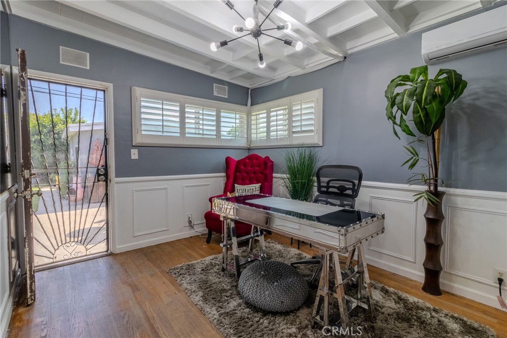 128 East 67th Way Long Beach, CA 90805 - Photo 35 of 68