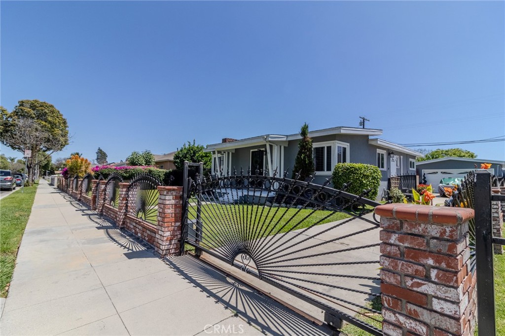 128 East 67th Way Long Beach, CA 90805 - Photo 68 of 68