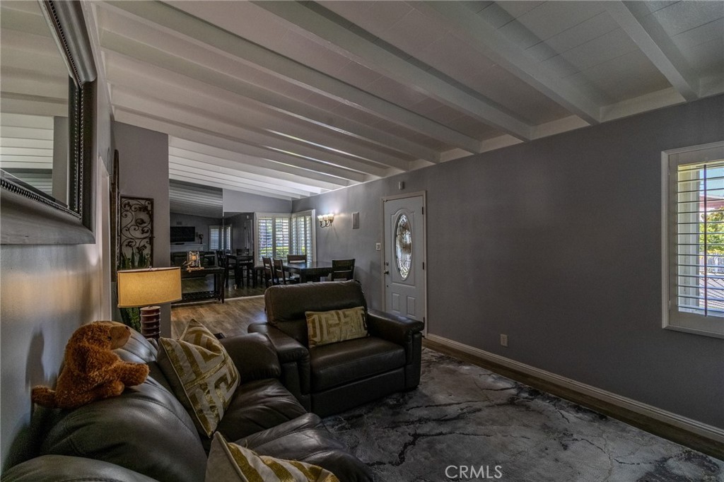 128 East 67th Way Long Beach, CA 90805 - Photo 7 of 68