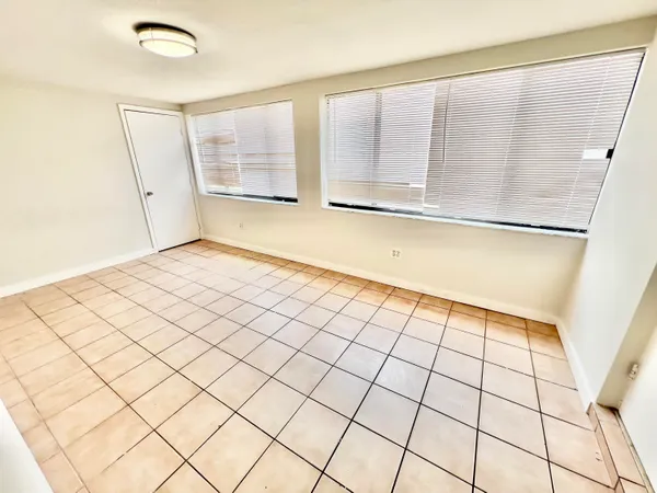 $2,600 | 6129 Funston Street, Hollywood, FL 33023
