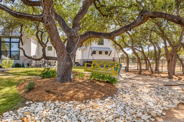 $1,299,998 | 734 Maximino Ridge Road, Bulverde, TX 78163