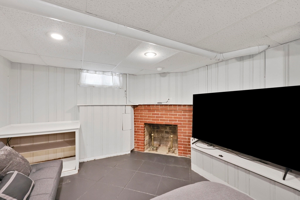 15 Falmouth Road Longmeadow, MA 01106 - Photo 23 of 30 Gallery Image 23