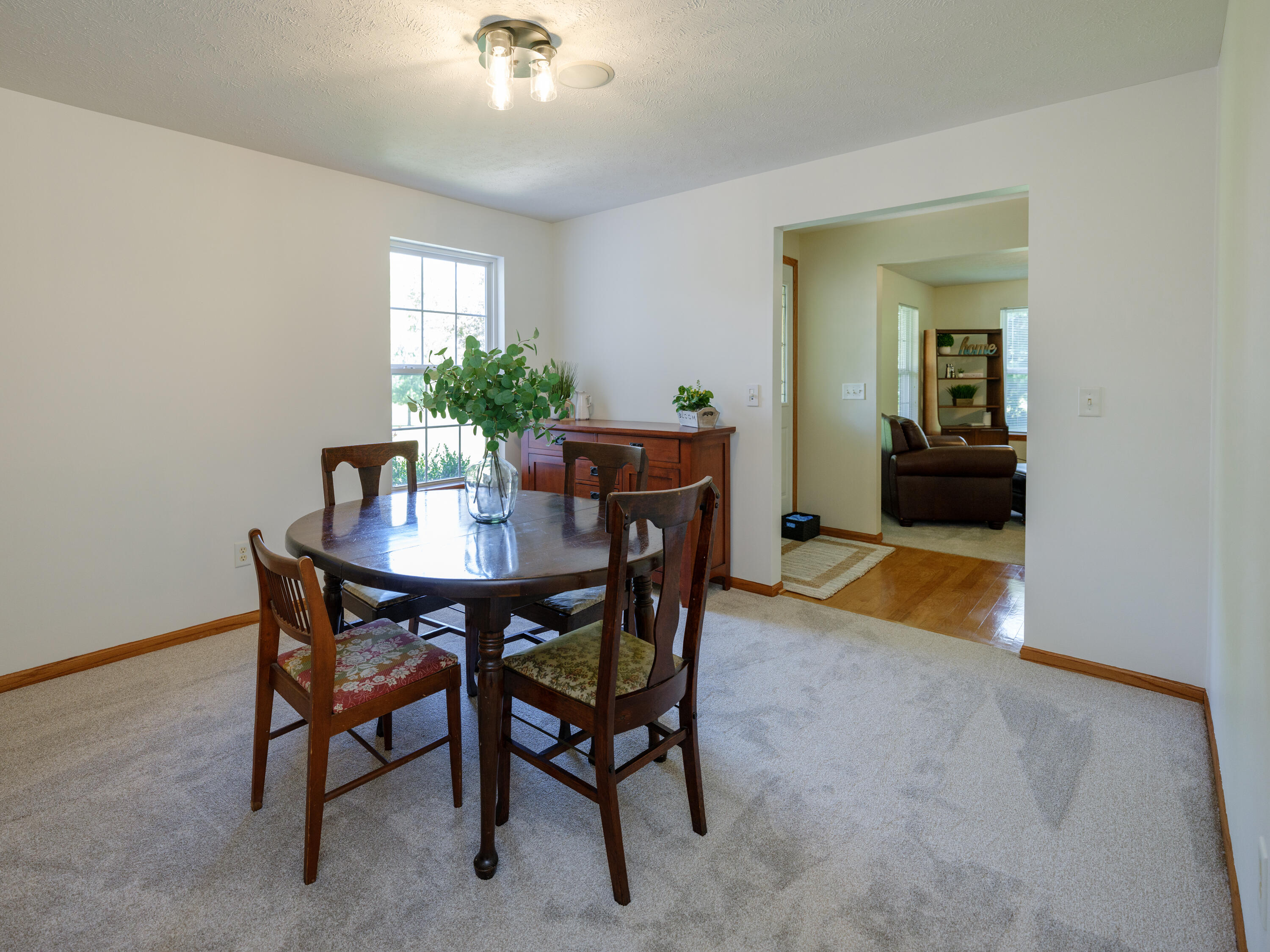 1042 Hunter Ridge Battle Creek, MI 49017 - Photo 14 of 47 1042 Hunters Ridge-113