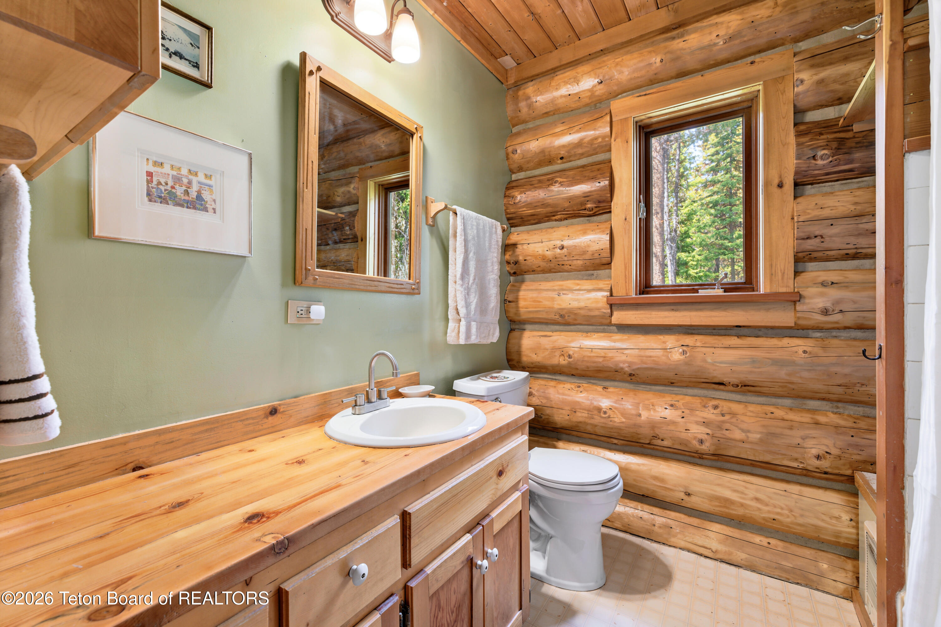6475 Heck Of A Hill Road Wilson, WY 83014 - Photo 28 of 36 31 Guest Cabin Bath