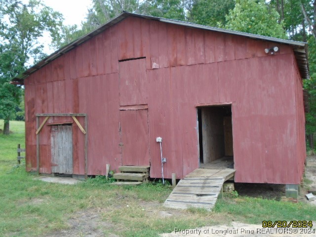 381 Lawrence Road Broadway, NC 27505 - Photo 9 of 24 Gallery Image 9