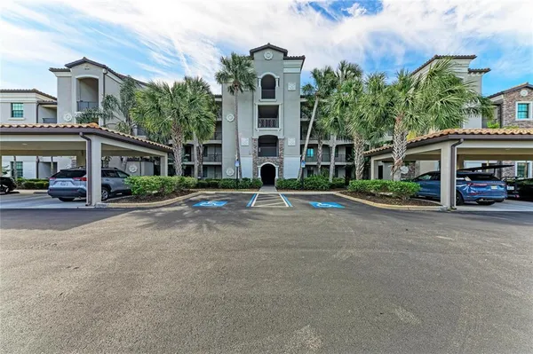 $265,000 | 17108 Vardon Terrace, Unit 305, Lakewood Ranch, FL 34211