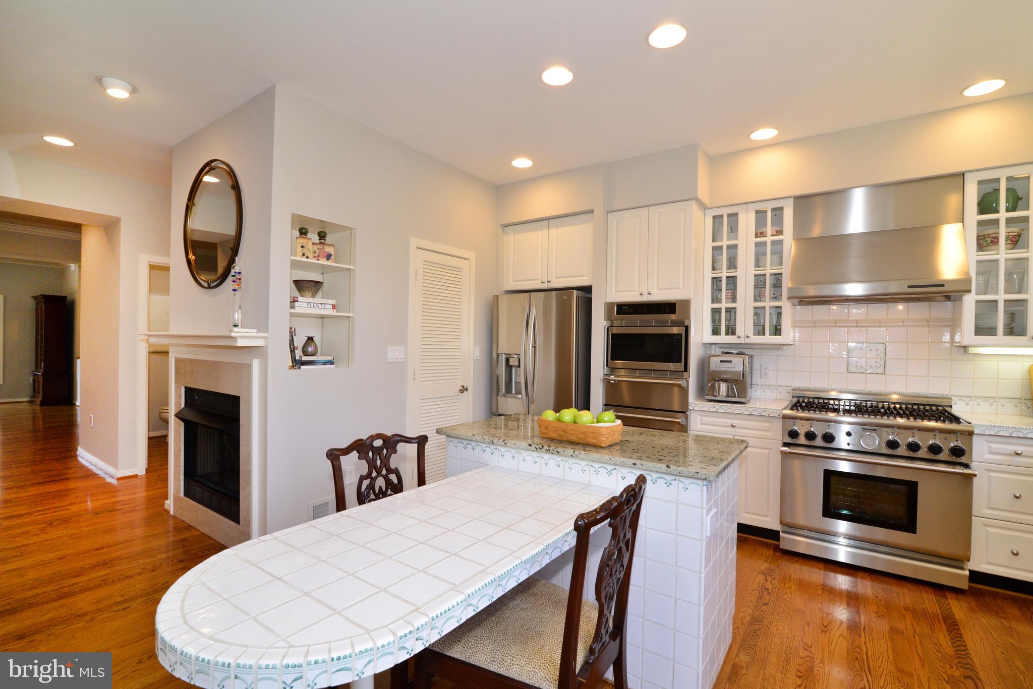 11520 Hemingway Drive Reston, VA 20194 - Photo 20 of 69 The seating extension off the island is convenient