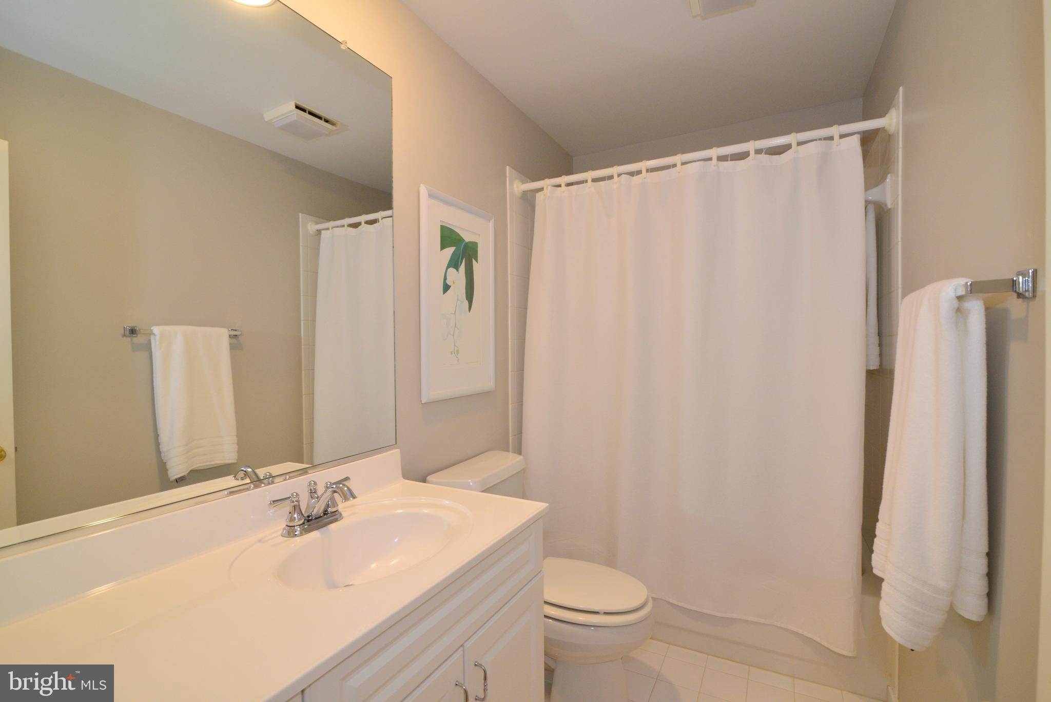 11520 Hemingway Drive Reston, VA 20194 - Photo 42 of 69 A meticulous hall bath completes the upper level