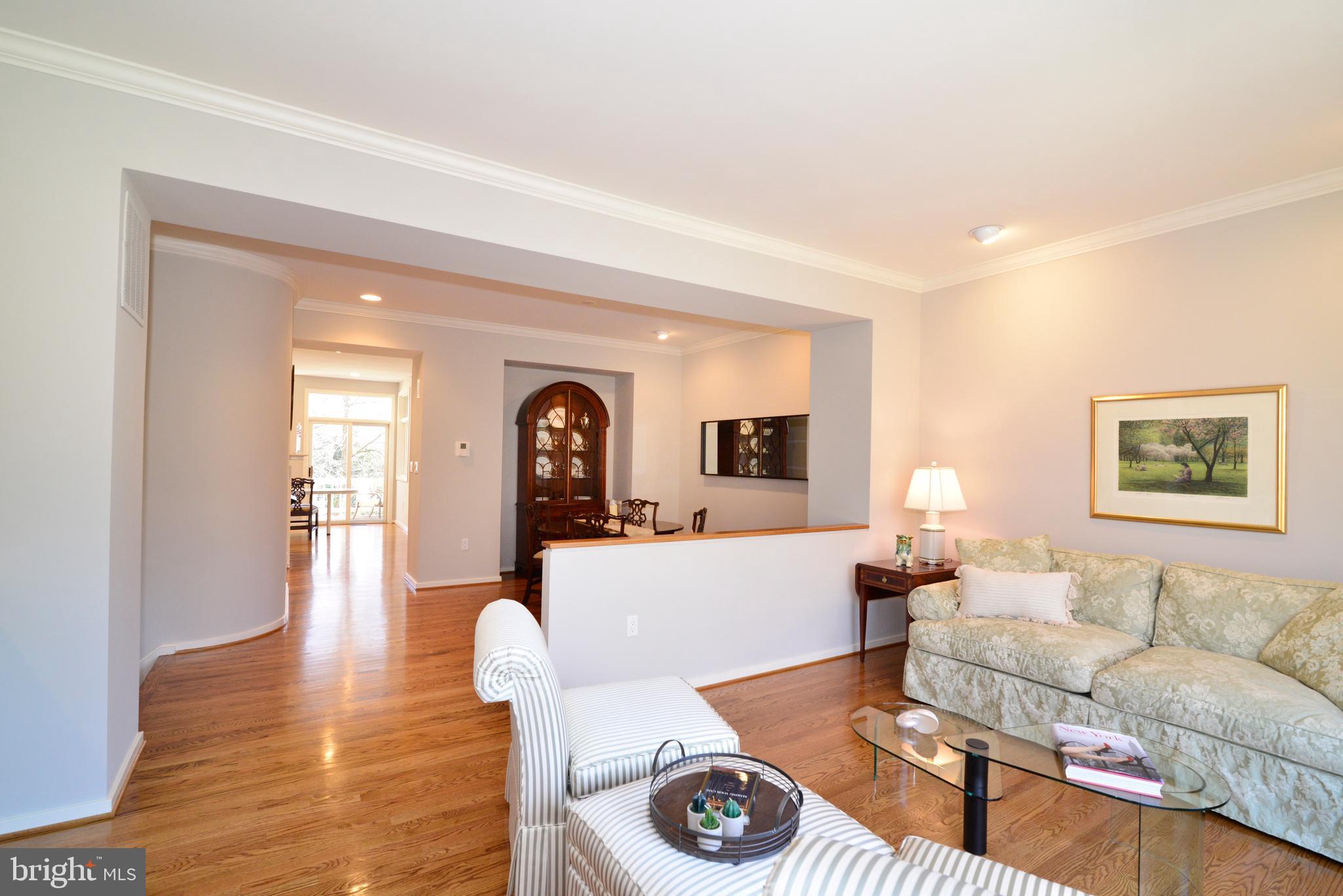 11520 Hemingway Drive Reston, VA 20194 - Photo 8 of 69 You can see all the way to your deck from the fron