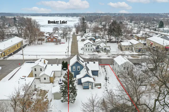 $379,900 | 8310 Antioch Road, Salem Lakes, WI 53168