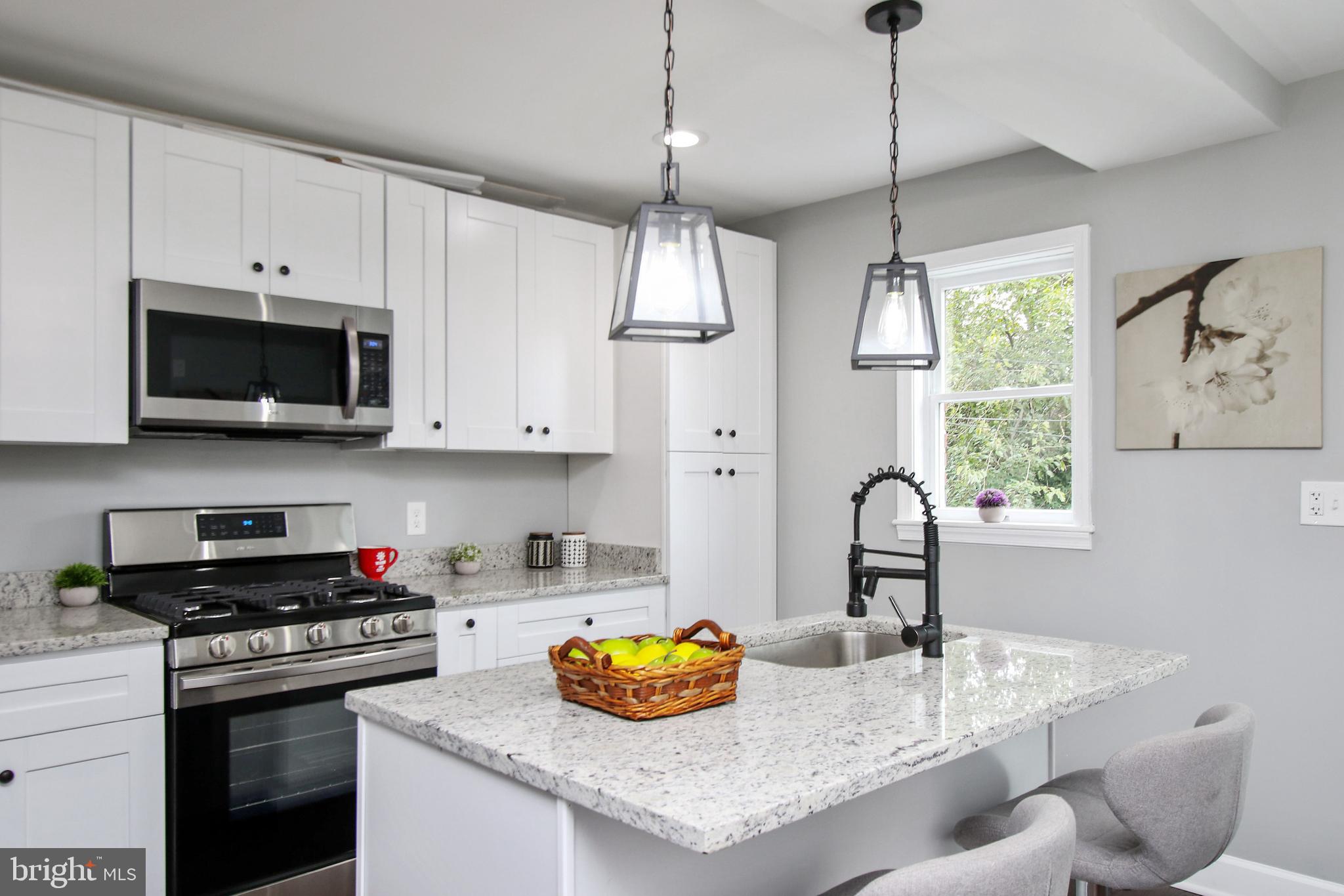 3121 Moravia Road Baltimore, MD 21214 - Photo 13 of 36