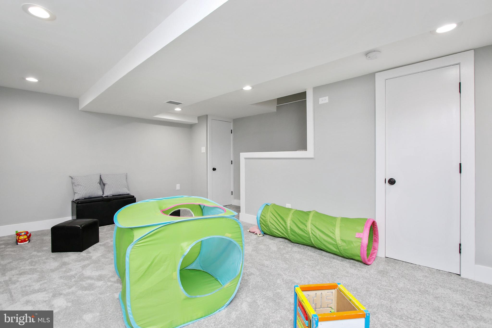 3121 Moravia Road Baltimore, MD 21214 - Photo 23 of 36