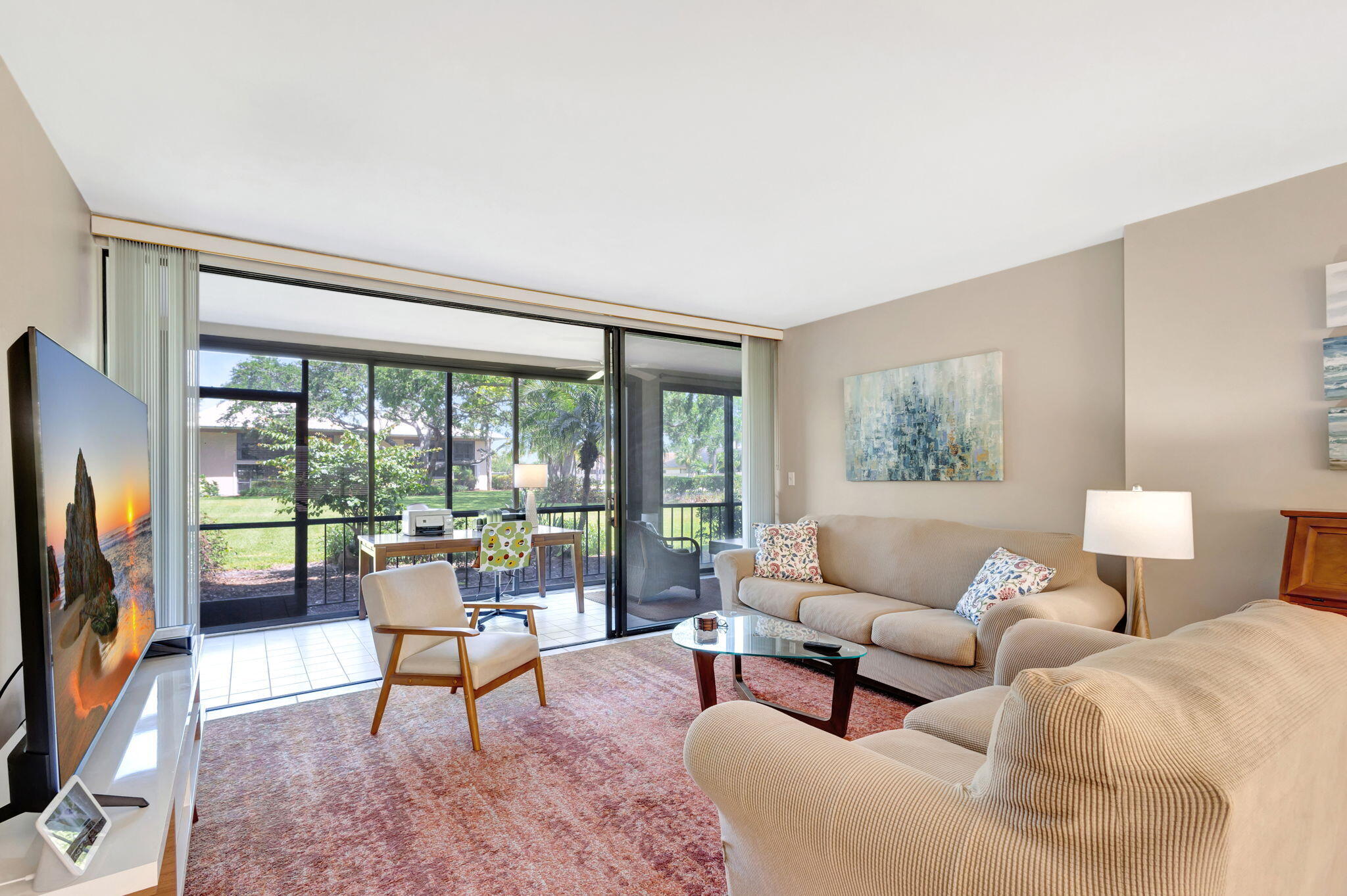 11 Concourse Drive, Unit B Jupiter, FL 33469 - Photo 4 of 42 Living Room