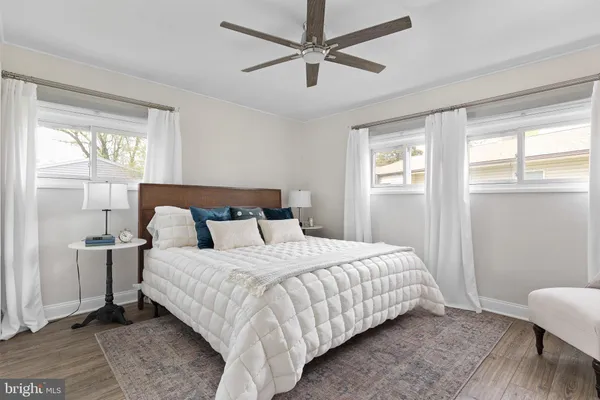 $299,900 | 81 Kenmar Drive, Newark, DE 19713