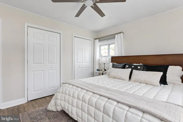 $299,900 | 81 Kenmar Drive, Newark, DE 19713