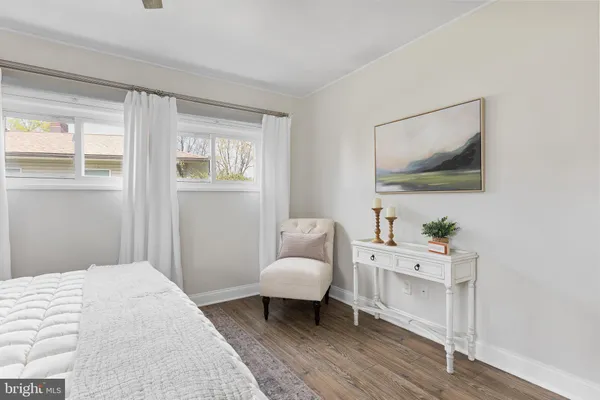 $299,900 | 81 Kenmar Drive, Newark, DE 19713