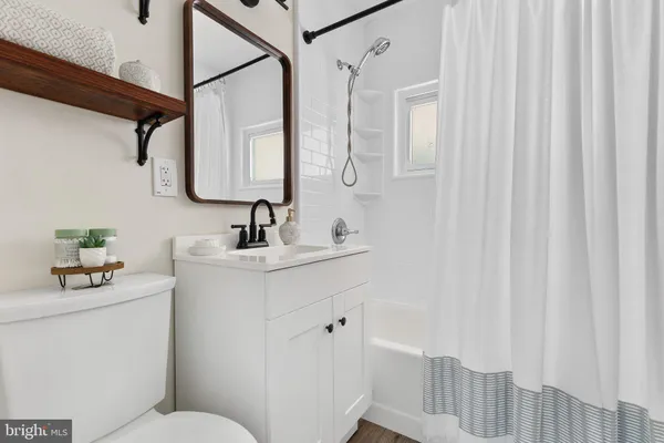 $299,900 | 81 Kenmar Drive, Newark, DE 19713